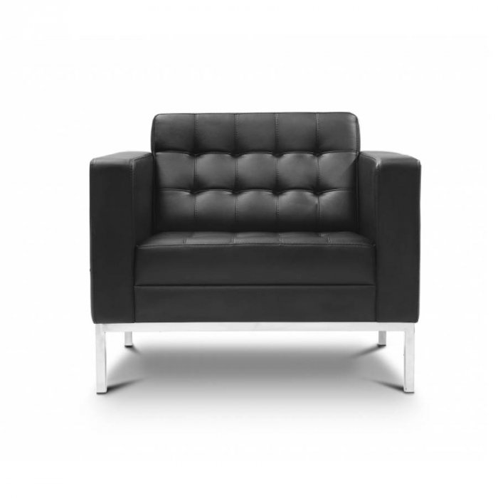 Piazza Lounge Chair by Corp Design